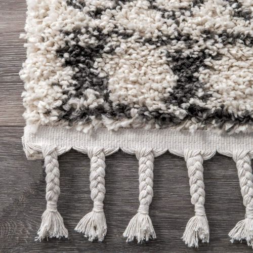  NuLOOM nuLOOM GCDI02A Vasiliki Moroccan Tribal Shag Rug, 7 x 10, Off-White