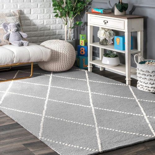  NuLOOM Hand Tufted Wool Dotted Diamond Trellis Area Rug