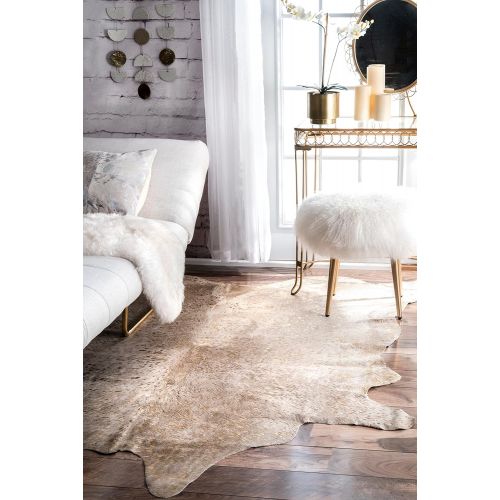  NuLOOM nuLOOM NKCHP08 Brazilian Natural Cowhide Area Rug, 5 x 7, Metallic Beige