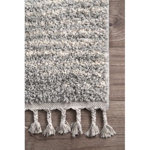  NuLOOM nuLOOM Sophie Striped Diamond Tassel Area Rug, 5 3 x 7 7, Off White