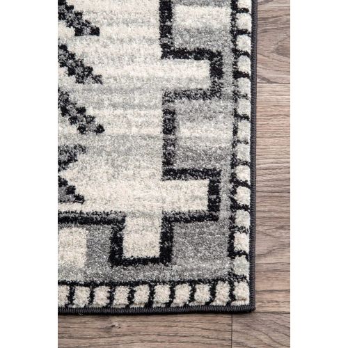  NuLOOM nuLOOM RZBD67A Richelle Tribal Medallion Rug, 5 x 7 5, Silver