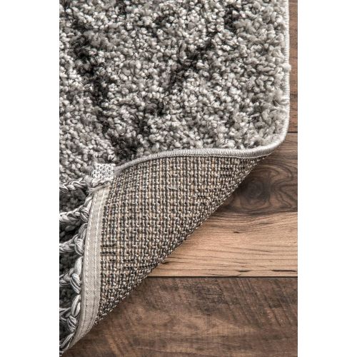  NuLOOM nuLOOM Nieves Moroccan Diamond Shag Rug, 5 3 x 7 7, Off White