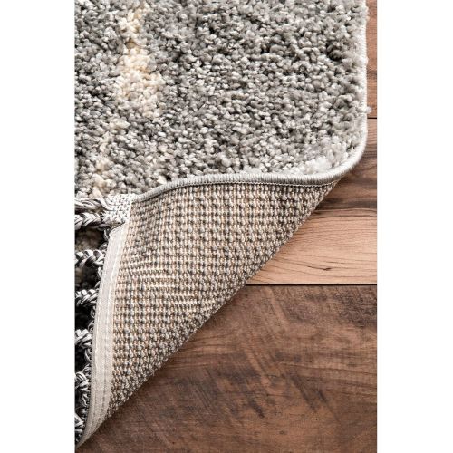  NuLOOM nuLOOM Nieves Moroccan Diamond Shag Rug, 5 3 x 7 7, Off White