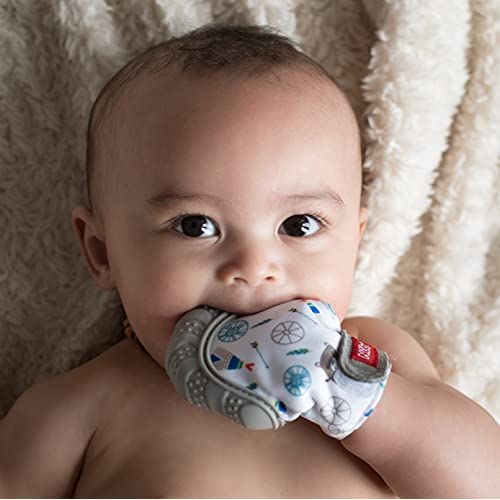  Nuby Soothing Teething Mitten with Hygienic Travel Bag, Grey, 1 Count