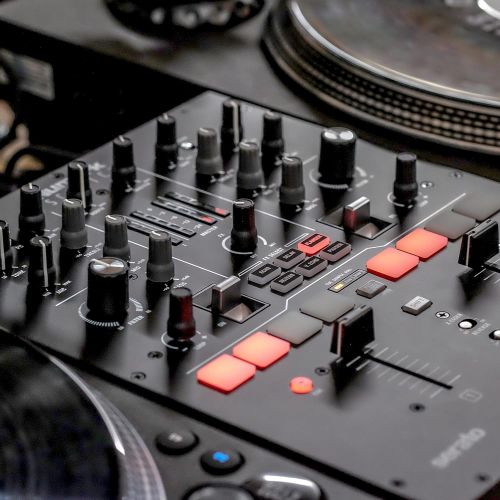  [아마존베스트]Numark Scratch | Two-Channel DJ Scratch Mixer for Serato DJ Pro (included) With Innofader Crossfader, DVS license, 6 Direct Access Effect Selectors, Performance Pads and 24-Bit Sou