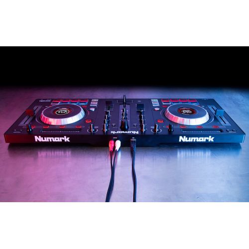  Numark Mixtrack Platinum | 4-channel DJ Controller With 4-deck Layering and Hi-Res Display for Serato DJ