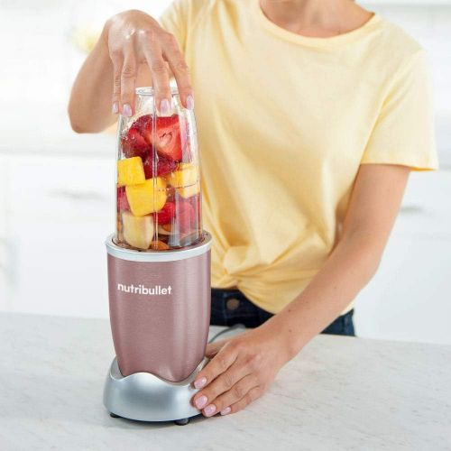  NutriBullet Pro - 13-Piece High-Speed BlenderMixer System with Hardcover Recipe Book Included (900 Watts)