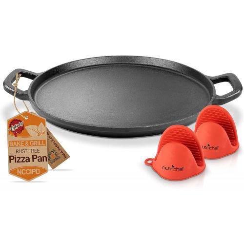  [아마존베스트]NutriChef 14 Cast Iron Baking Pan Steel Pizza W/Easy Grip Gas, Electric, Glass, Induction Cooker, Oven, Grill/Campfire-2 Silicone Handles, Standard, Black