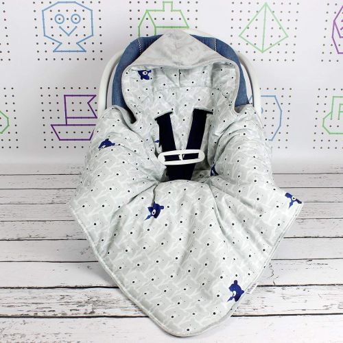  NuvaArt Bear Car Seat Blanket, Hooded Car Seat Blanket, Swaddle Travel Blanket