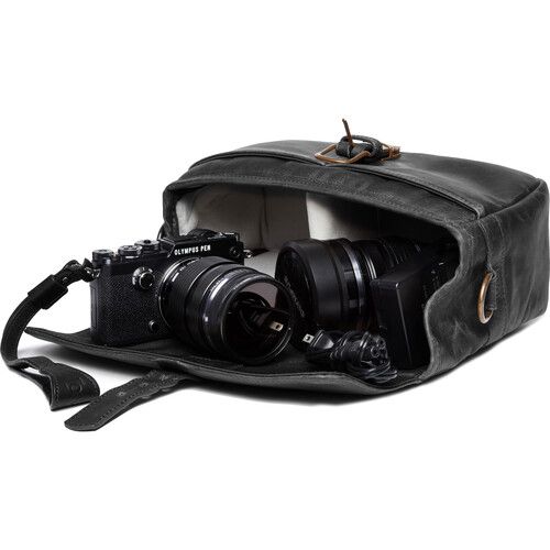  ONA Bowery Camera Bag (Leather, Black)