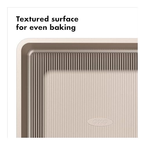 옥소 OXO Good Grips Non-Stick Pro Cake Pan Square 9 x 9 Inch, brown