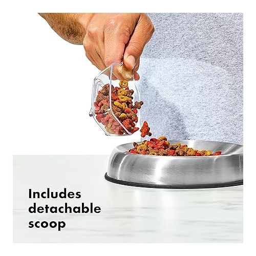 옥소 OXO Good Grips Pet POP Container - 4.4 Qt/4.2 L with Scoop |Ideal for up to 4lbs of Dog Food or 3.5lbs of Cat Food | Airtight Storage Container | BPA Free