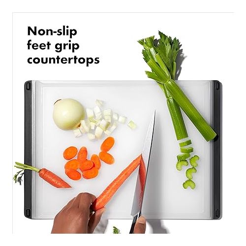 옥소 OXO Good Grips 2-Piece Plastic Cutting Board Set (Pack of 1),Clear