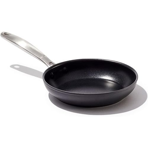 옥소 OXO Good Grips Pro Hard Anodized PFOA-Free Nonstick 8 Frying Pan Skillet, Dishwasher Safe, Oven Safe, Stainless Steel Handle, Black