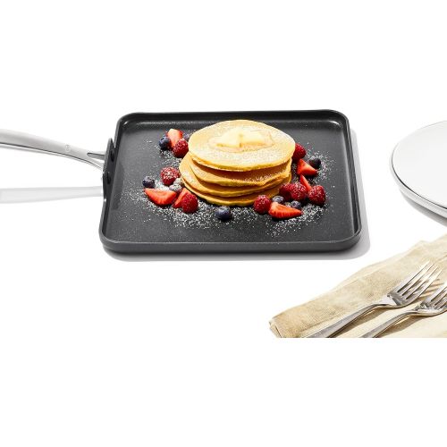 옥소 OXO Good Grips Pro Hard Anodized PFOA-Free Nonstick 11 Griddle Pan, Dishwasher Safe, Oven Safe, Stainless Steel Handle, Black