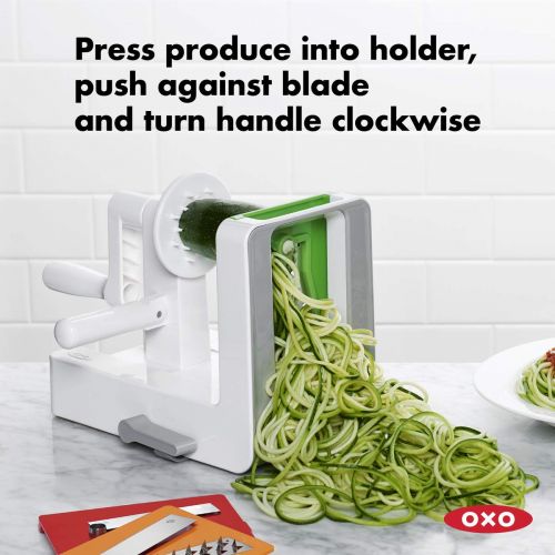 옥소 OXO Good Grips 3-Blade Tabletop Spiralizer with StrongHold Suction