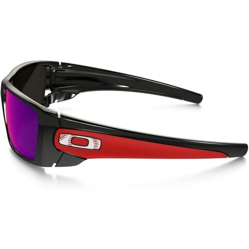 오클리 Oakley Mens Fuel Cell OO9096-D9 Polarized Wrap Sunglasses