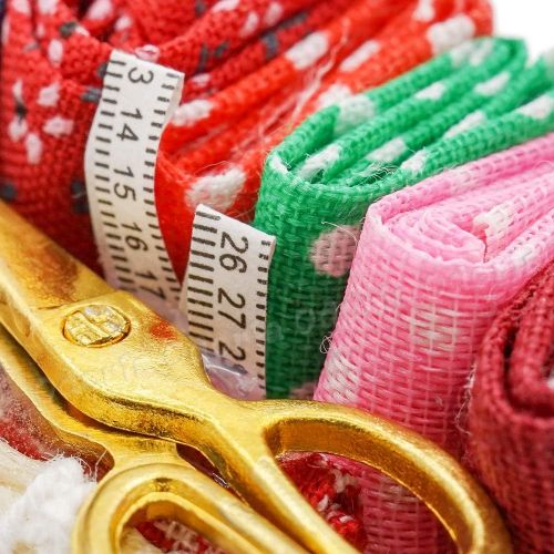  Odoria 1:12 Miniature Sewing Basket Fabric Scissor Tools Kit Dollhouse Decoration Accessories