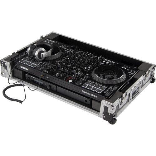  Odyssey DDJ-FLX10 Flight Case with Corner Wheels (Black/Silver)