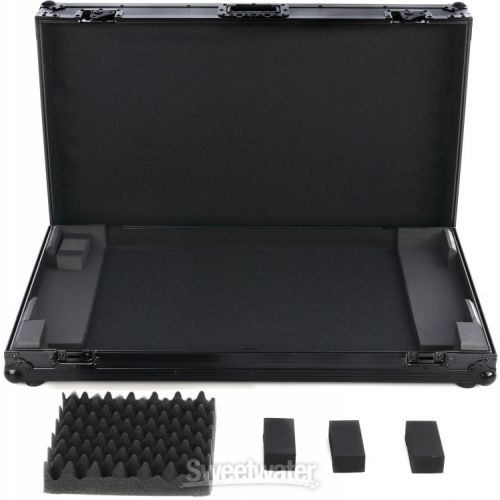  Odyssey FZPIXDJXZWBL Low-profile Flight Case with Wheels for Pioneer XDJ-XZ - Black Hardware