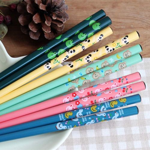  [아마존베스트]Omia 5 Pairs Premium Reusable Chopsticks Set - Natural Wooden Chinese Japanese Korean Chopsticks, Lightweight Easy to Use Chop Sticks Utensils for Asian Food (Colorful Animals)