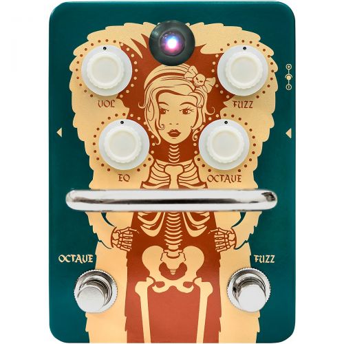  Orange Amplifiers},description:The Orange Fur Coat Fuzz is loosely based on the old Foxx Tone Machine which was a great fuzz from 1970. A version of this was later made by Prescrip