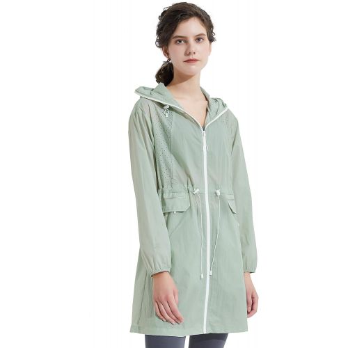  Orolay Women’s UPF40+ Lightweight Coat Summer Sun Protective Hooded Packable Jacket