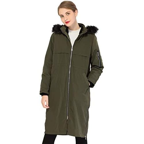  Orolay Womens Outdoor 3-in-1 Long Windbreaker Jacket with Detachable Fur Hood Liner Packable Down Coat