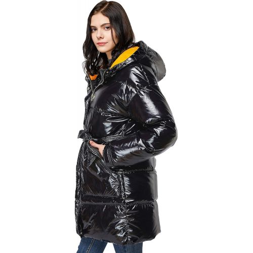  Orolay Womens Shiny Thickened Down Jacket Winter Long Coat Hooded Puffer Jacket