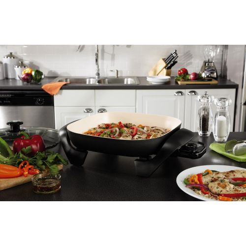  [아마존베스트]Oster DuraCeramic Electric Skillet CKSTSKFM12W-ECO, 12-Inch, Black/Creme