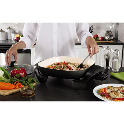  [아마존베스트]Oster DuraCeramic Electric Skillet CKSTSKFM12W-ECO, 12-Inch, Black/Creme