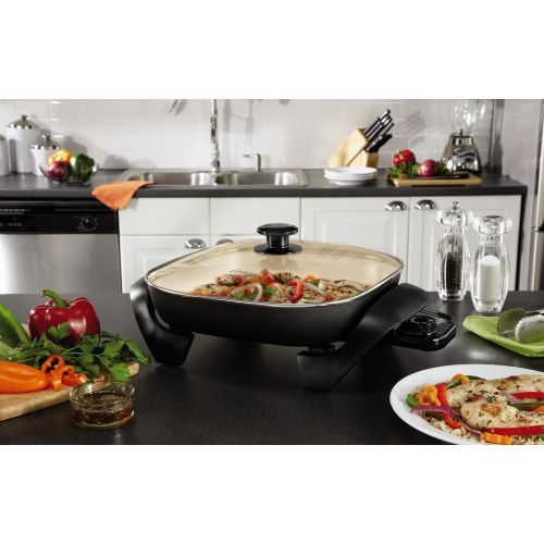  [아마존베스트]Oster DuraCeramic Electric Skillet CKSTSKFM12W-ECO, 12-Inch, Black/Creme