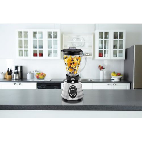  Oster BPCT02-BA0-000 6-Cup Glass Jar 2-Speed Toggle Beehive Blender, Brushed Stainless