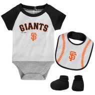 Outerstuff Infant San Francisco Giants White/Black Baseball Kid Bodysuit, Bib & Booties Set