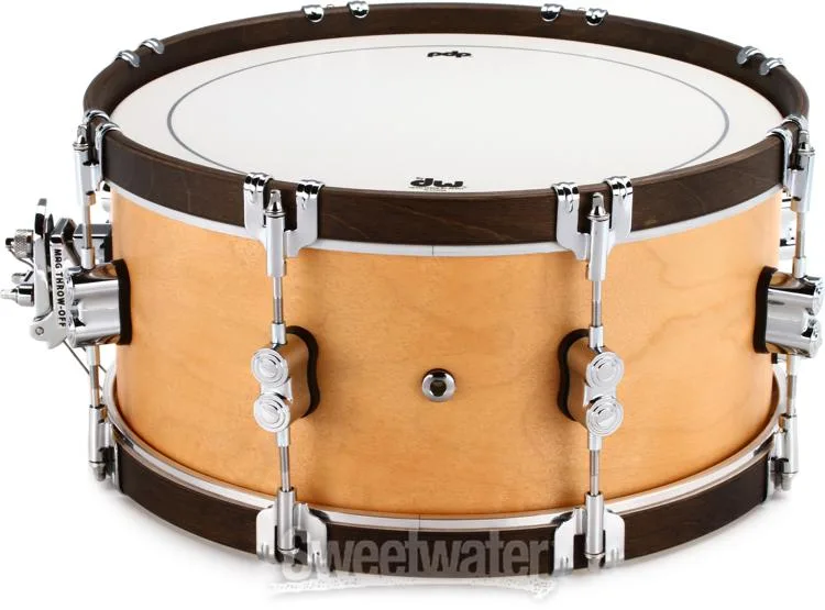  PDP Concept Maple Classic Snare Drum - 6.5 x 14-inch - Natural with Walnut Hoops