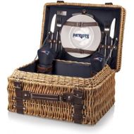 PICNIC TIME NFL New England Patriots Champion Picnic Basket with Deluxe Service for Two, Navy