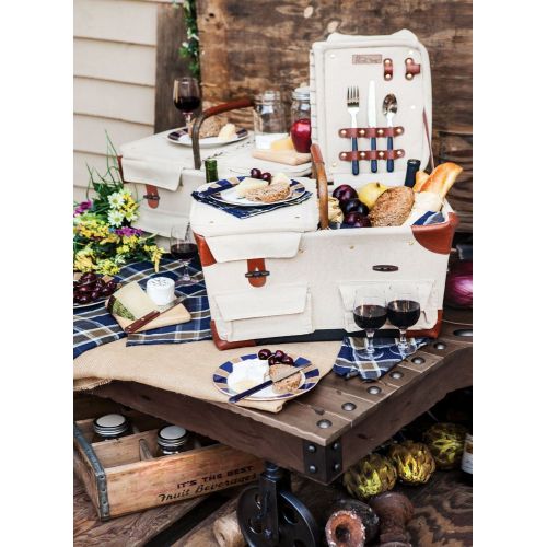  PICNIC TIME Picnic Time Pioneer Original Design Picnic Basket with Deluxe Service for Two, Tan/Navy