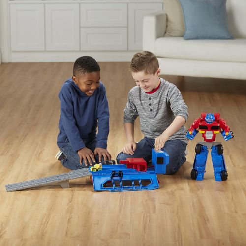  PLAYSKOOL HEROES Transformers RBT Optimus Prime Race Track Trailer Playset