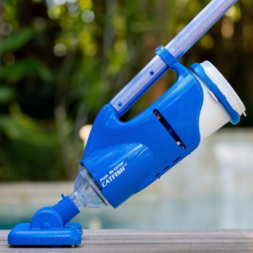  POOL BLASTER Water Tech Catfish Rechargeable, Battery-Powered, Swimming Pool Cleaner, Ideal for Hot Tub and Spa Cleaning, In-Ground and Above Ground Pool Steps Cleans Dirt, Sand &