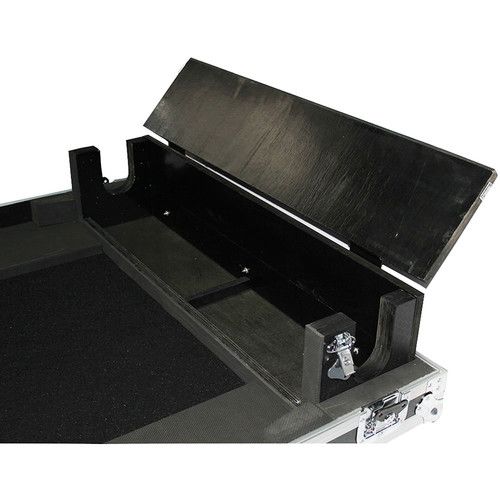 프로 ProX Heavy-Duty Flight Case with Doghouse and Wheels for Yamaha TF3 Studio Mixer Console (Silver on Black)