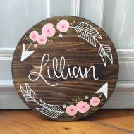 Palaceandjames Custom Name Sign - with floral arrows