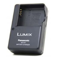 Panasonic DE-A41 Battery Charger