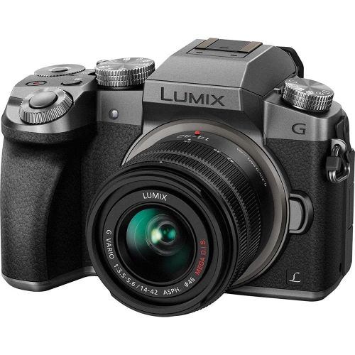 파나소닉 Panasonic LUMIX G7 Interchangeable Lens (DSLM) Camera with 14-42mm Lens (Silver) and Rode Mic Bundle (6 Items)