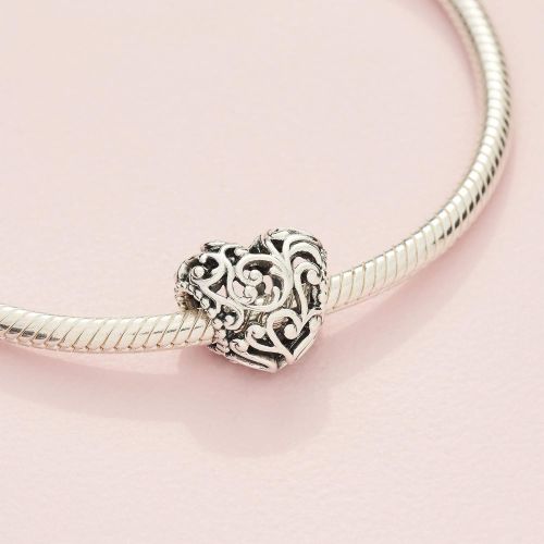  Pandora Womens Moments Royal Open Heart Charm Sterling Silver 797672