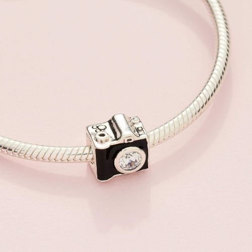  Pandora 791709CZ Sentimental Snapshots Charm Camera - New 2015