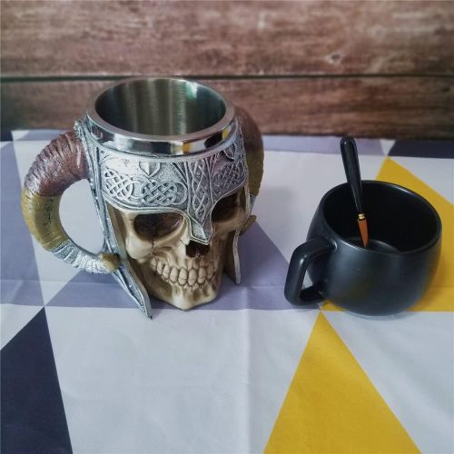  [아마존베스트]Panker Medieval Skull Mug ,Viking Drinking Mug with Ram Horn Handle, Stainless Steel Skeleton Beer Mug for Beer Wine Coffee Rum Whiskey Water Drinking - 540 Ml (18 Oz)