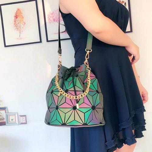  [아마존 핫딜]  [아마존핫딜]Parnerme Mode Geometrische Veranderbare Tasche leuchtenden Handtasche tagliche Arbeit Tote Schultertasche grosse Einkaufstasche holographische Handtasche fuer Frauen (colorful-3)