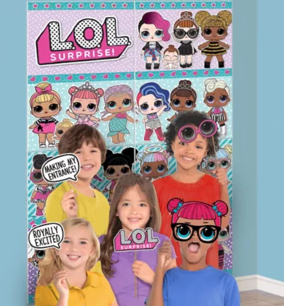 PartyCity L.O.L. Surprise! Scene Setter with Photo Booth Props