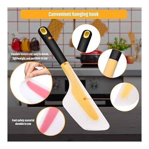  2 Pieces Omelette Spatula Kitchen Omelet Turner Silicone Omelette Turner Flip and Fold Omelette Turner for Kitchen Omelet Pancake Crepes (Red and Yellow)