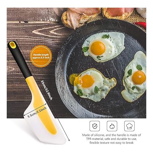  2 Pieces Omelette Spatula Kitchen Omelet Turner Silicone Omelette Turner Flip and Fold Omelette Turner for Kitchen Omelet Pancake Crepes (Red and Yellow)